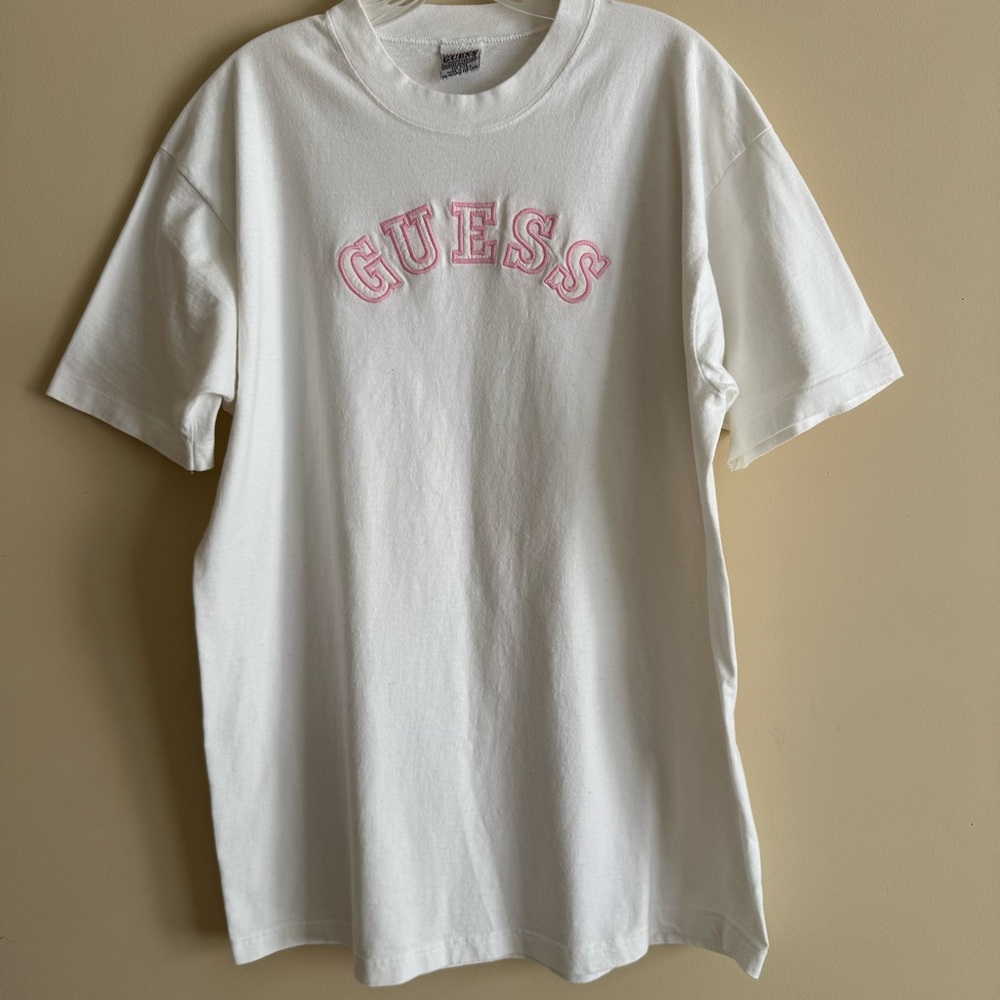 Rare Vintage Guess White Pink Logo Short Sleeve Tee T-Shirt